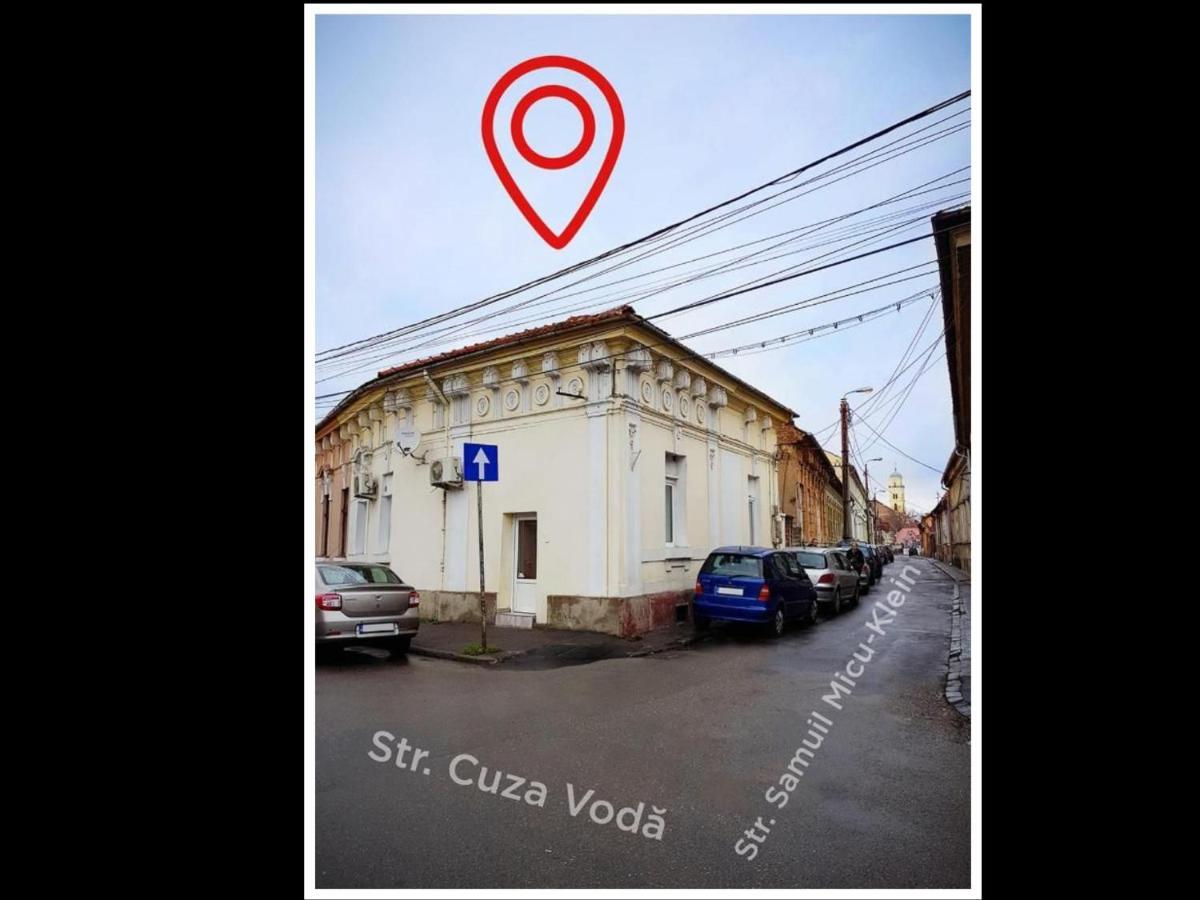 Cosy Apartment In City Centre Oradea Luaran gambar