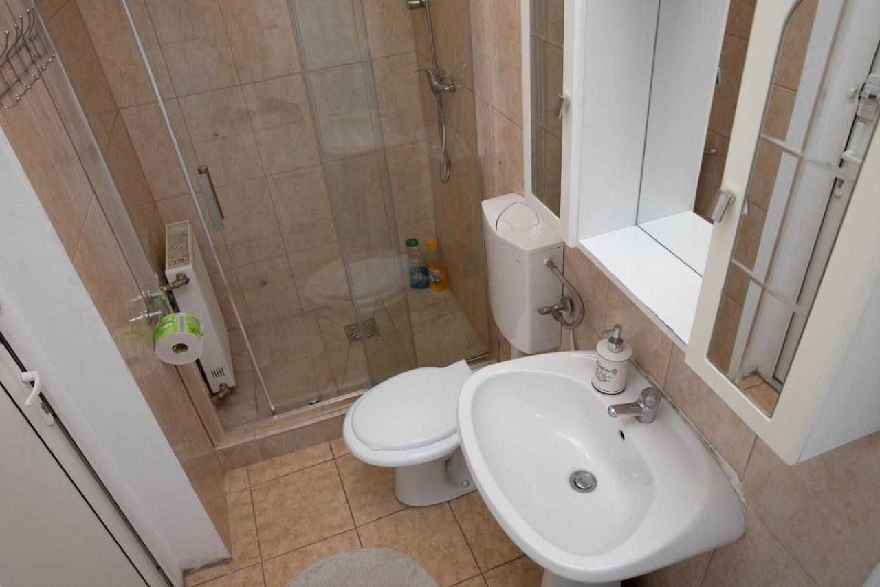 Cosy Apartment In City Centre Oradea Luaran gambar